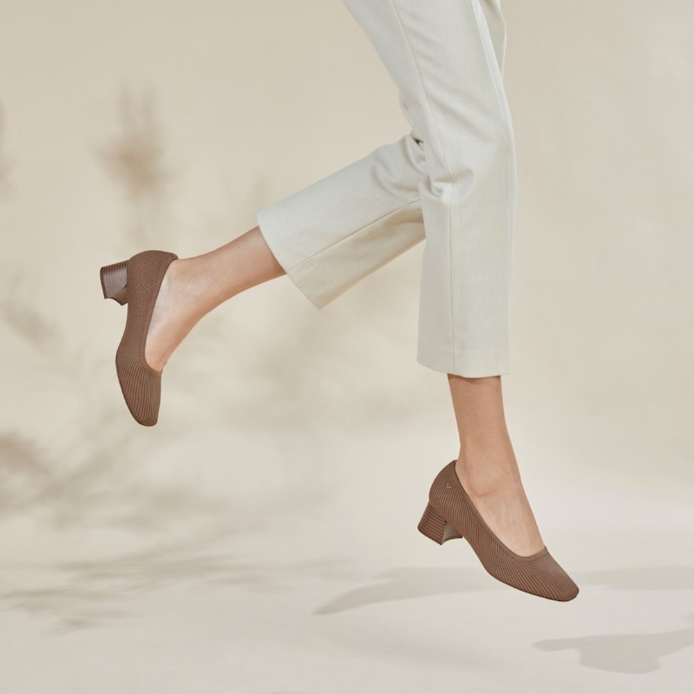Vivaia Square-Toe Chunky Heels (Melody Pro) Eu/39 Us/8